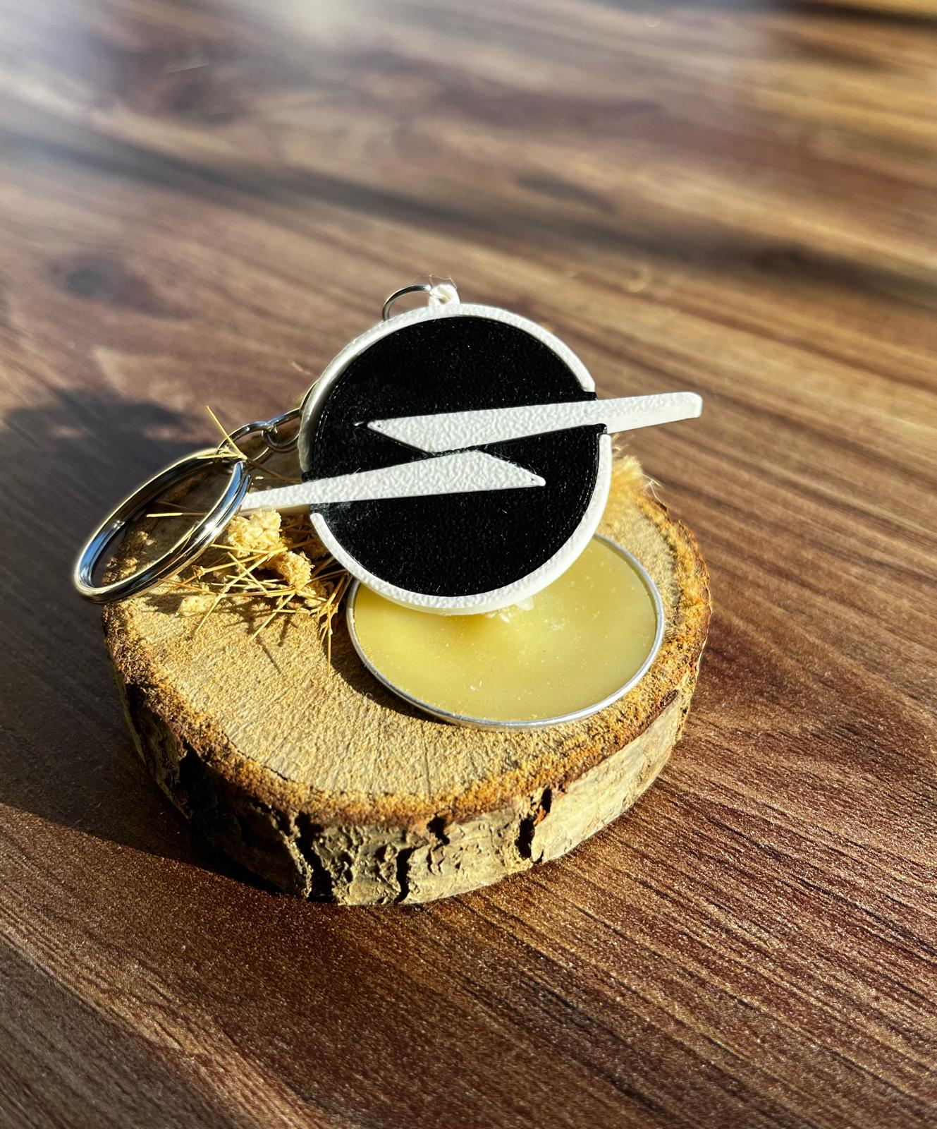 Lenarize™ Araba Logo Anahtarlık